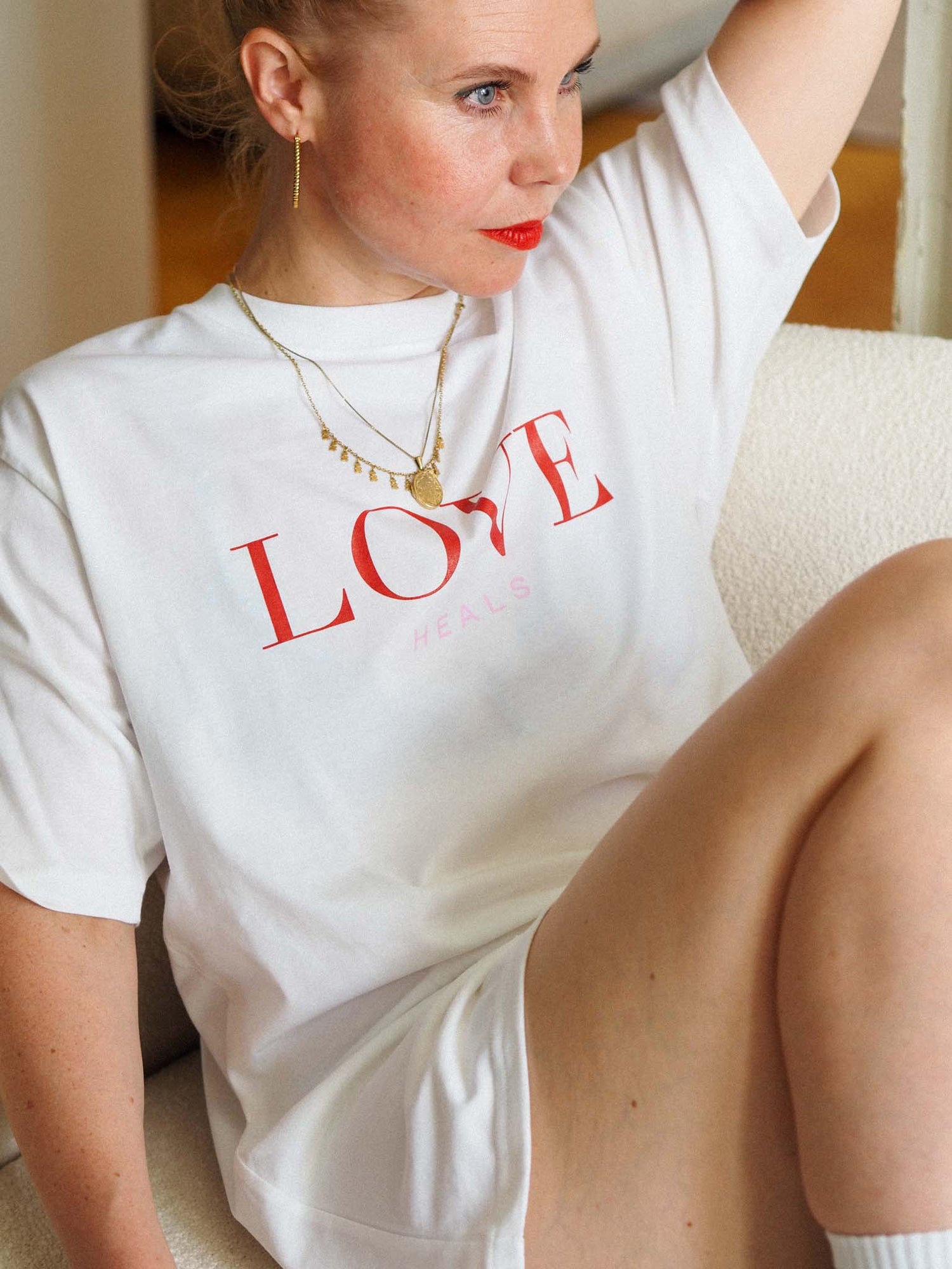 Love Heals Oversize T-shirt, White