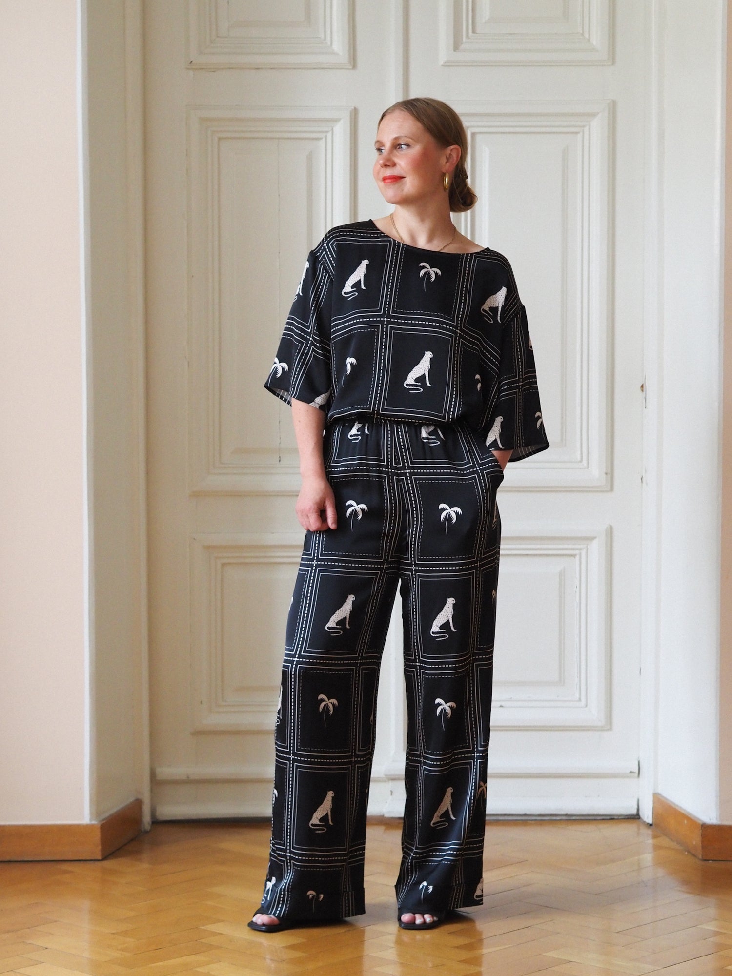 Elore Blouse, Riviera