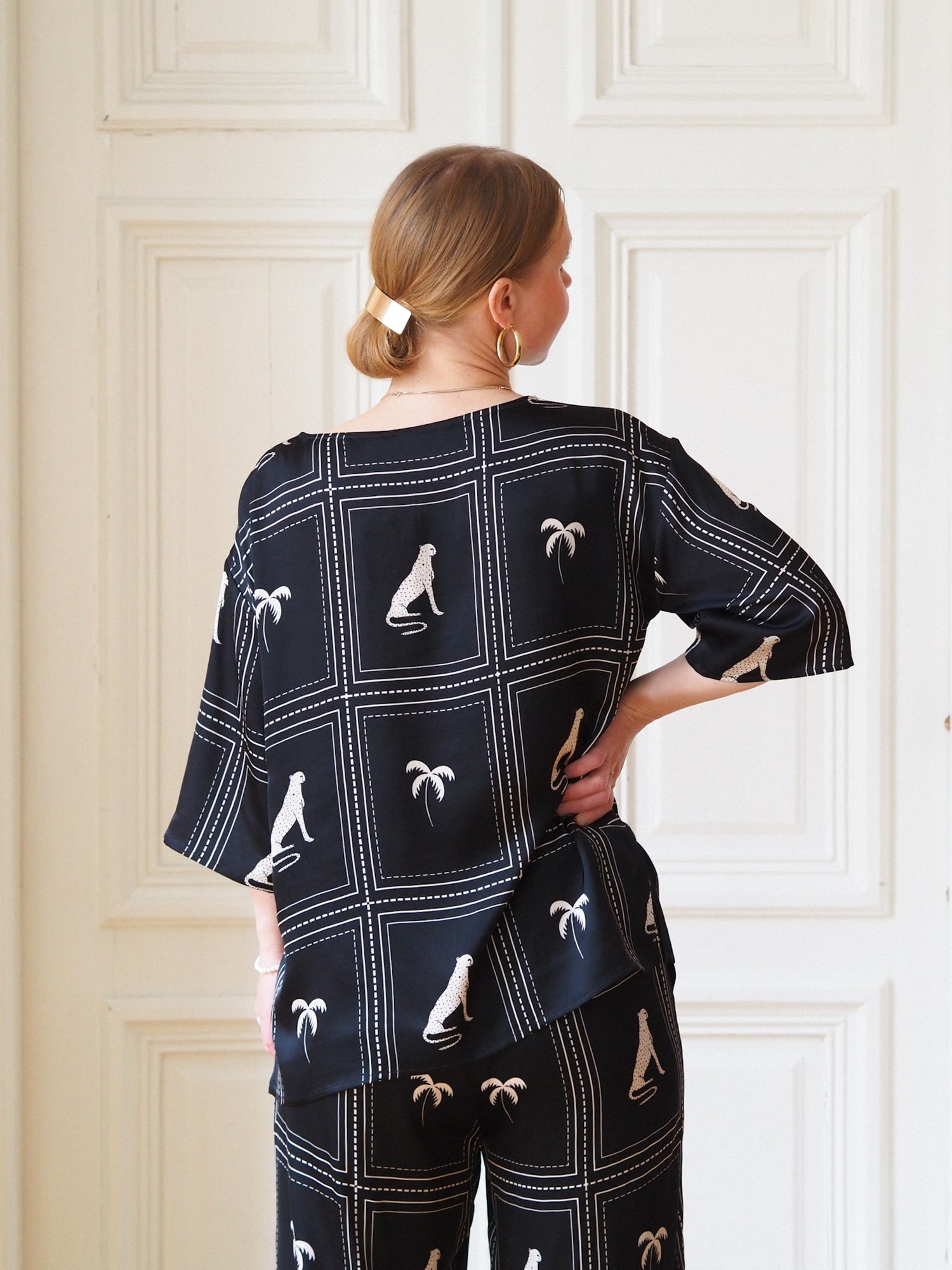 Elore Blouse, Riviera